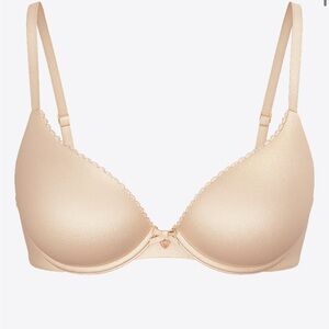 Victoria’s Secret Lightly lined full coverage bra NWT